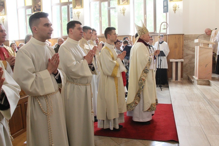 Święcenia diakonatu