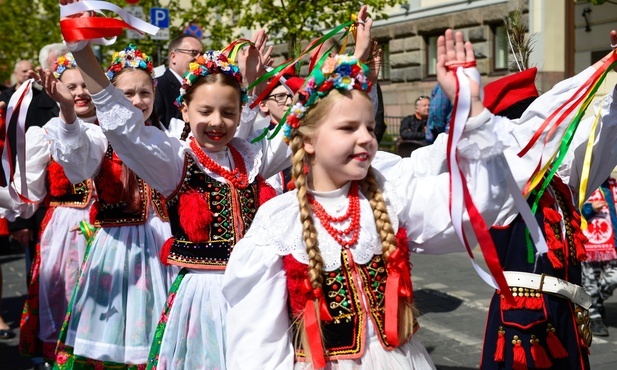 Litwa: W centrum Wilna wielotysięczna Parada Polskości