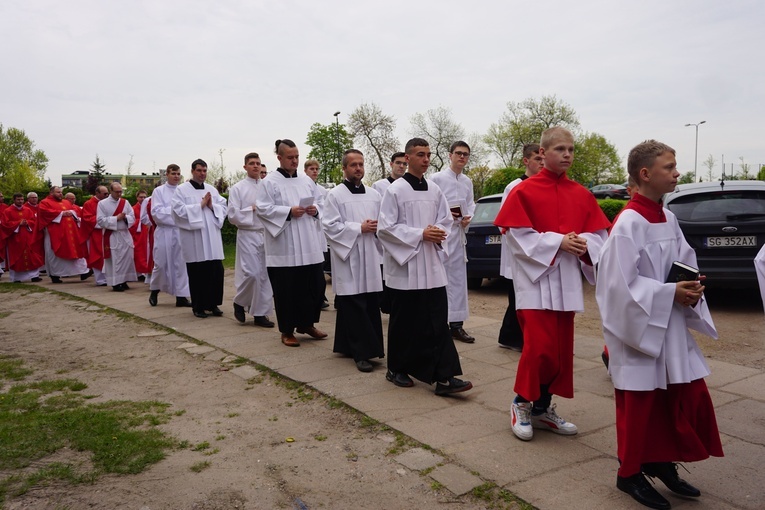 Święcenia diakonatu Patryka Adlera 