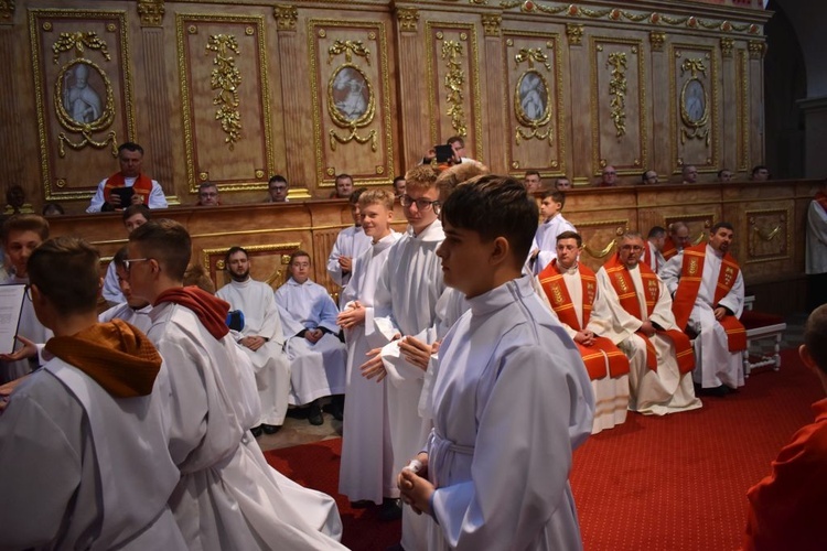 Ministranci z całej diecezji przyjechali dziś na pielgrzymkę do Paradyża