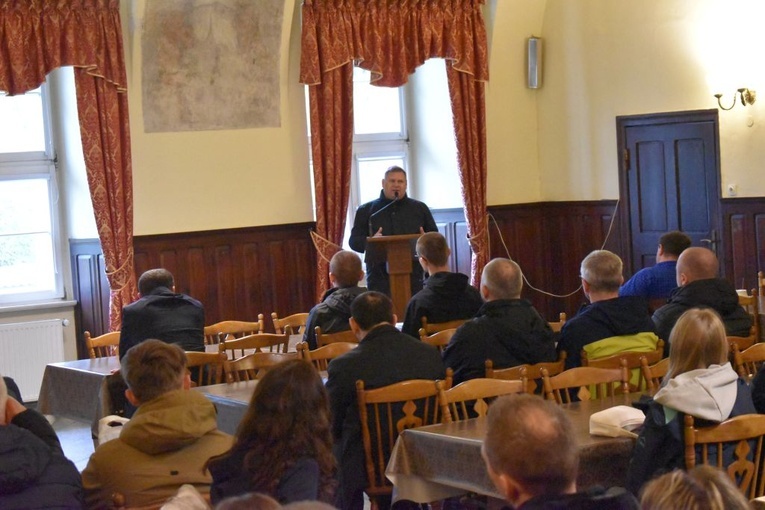 Ministranci z całej diecezji przyjechali dziś na pielgrzymkę do Paradyża