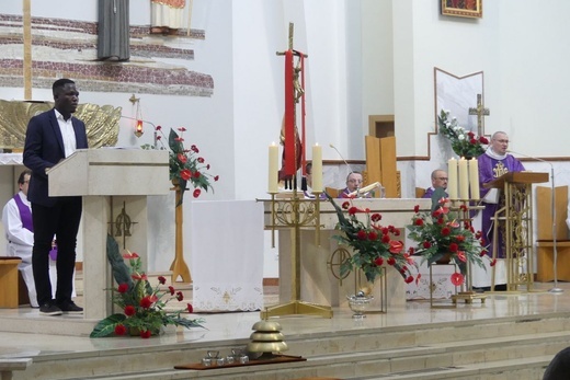 Pogrzeb śp. ks. Władysława Penkali SMA u św. Stanisława w Andrychowie