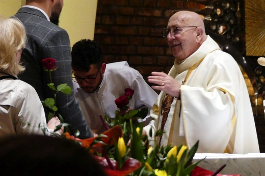 Potrójny jubileusz w parafii Jezusa Chrystusa Odkupiciela Człowieka na os. Karpackim w Bielsku-Białej