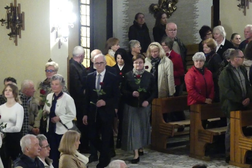 Potrójny jubileusz w parafii Jezusa Chrystusa Odkupiciela Człowieka na os. Karpackim w Bielsku-Białej