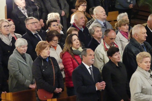 Potrójny jubileusz w parafii Jezusa Chrystusa Odkupiciela Człowieka na os. Karpackim w Bielsku-Białej