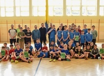 Ministranci na boisku