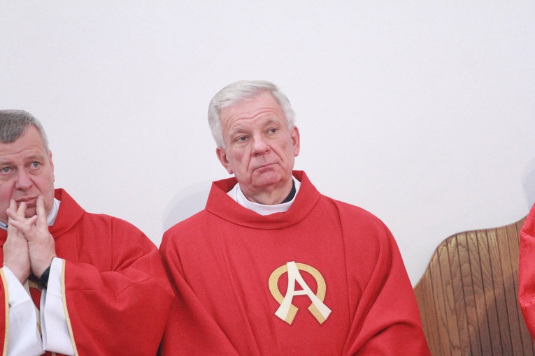 Bierzmowanie w Łękach Górnych