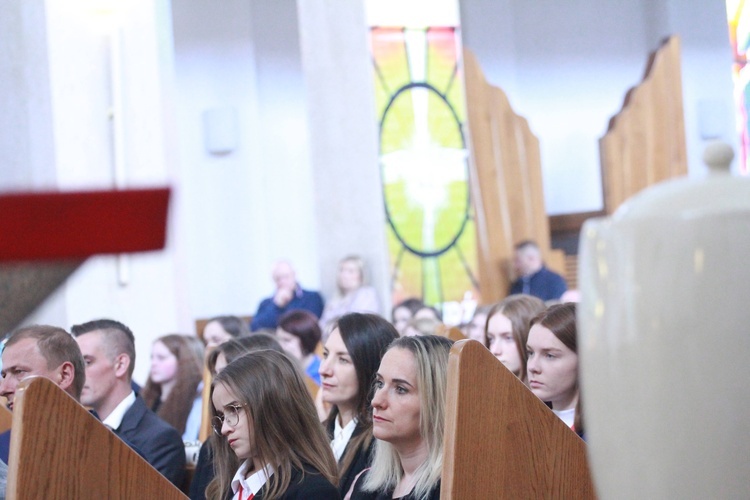 Bierzmowanie w Łękach Górnych