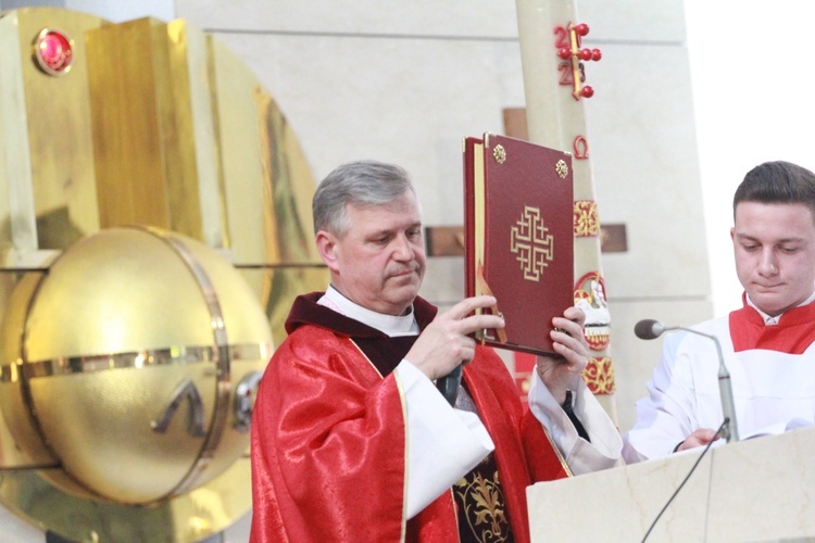 Bierzmowanie w Łękach Górnych