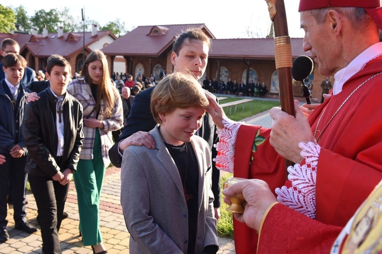 Bierzmowanie w Szczepanowie