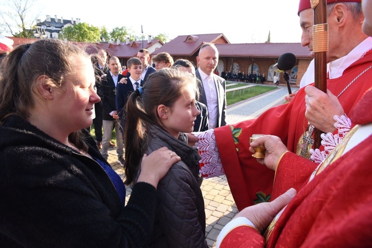 Bierzmowanie w Szczepanowie