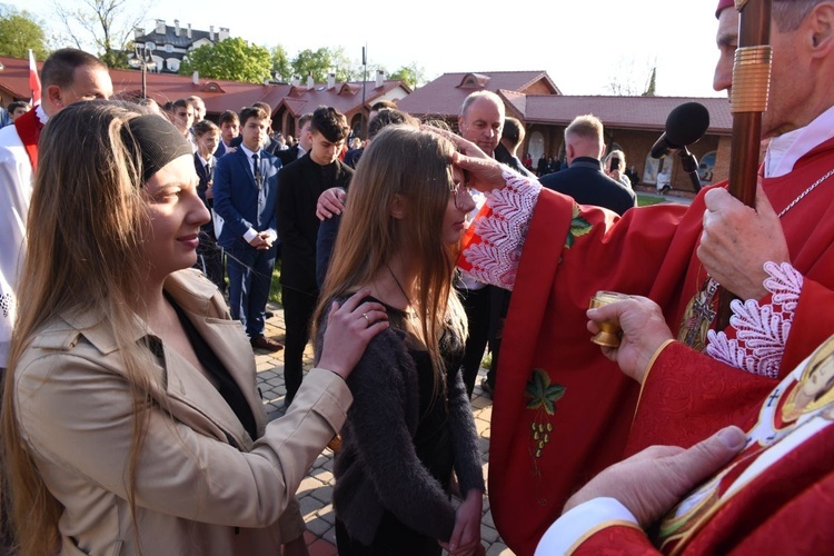 Bierzmowanie w Szczepanowie