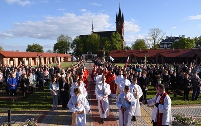 Bierzmowanie w Szczepanowie