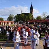 Bierzmowanie w Szczepanowie.