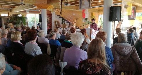 Dzień skupienia kobiet w Osłej