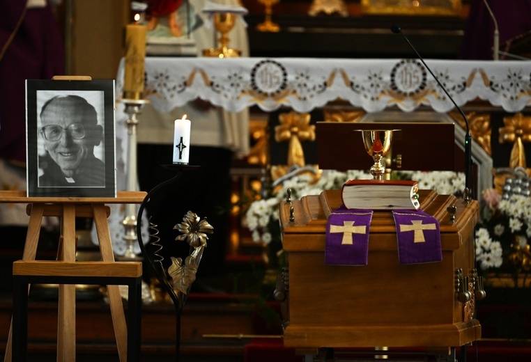 Pogrzeb śp. ks. Mariana Wojnickiego