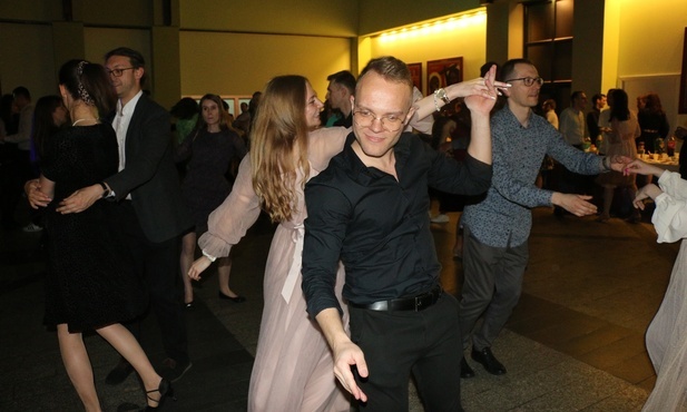 Taneczne szaleństwo w klimacie "kato"