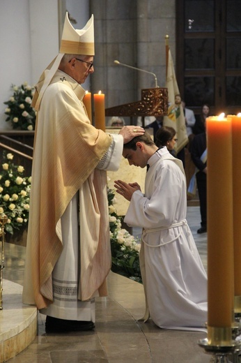 Święcenia kapłańskie w Katowicach