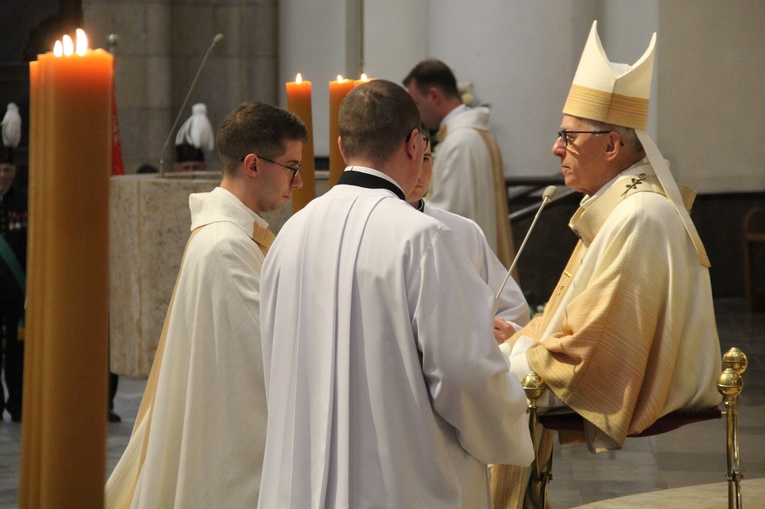 Święcenia kapłańskie w Katowicach