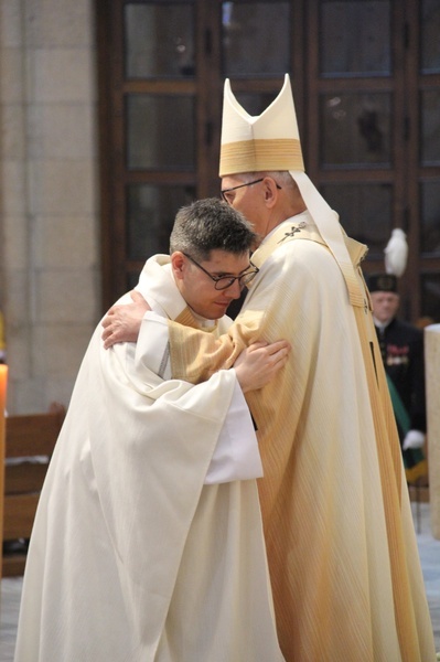 Święcenia kapłańskie w Katowicach