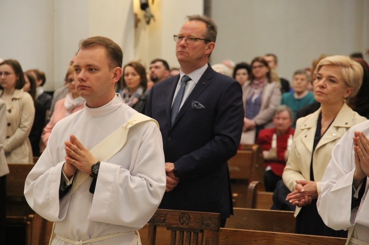 Święcenia kapłańskie w Katowicach