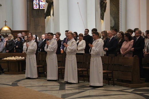 Święcenia kapłańskie w Katowicach