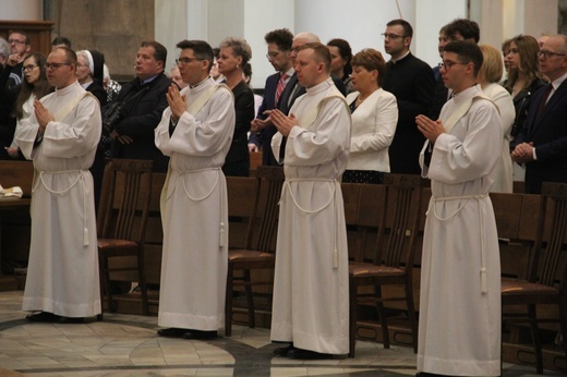 Święcenia kapłańskie w Katowicach