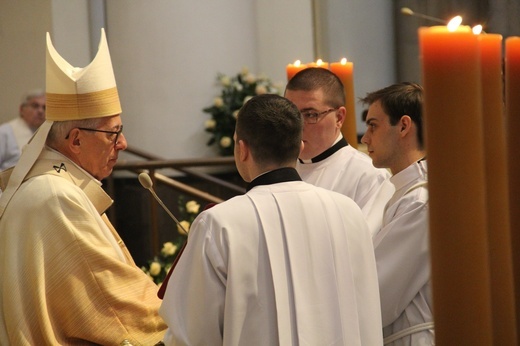 Święcenia kapłańskie w Katowicach