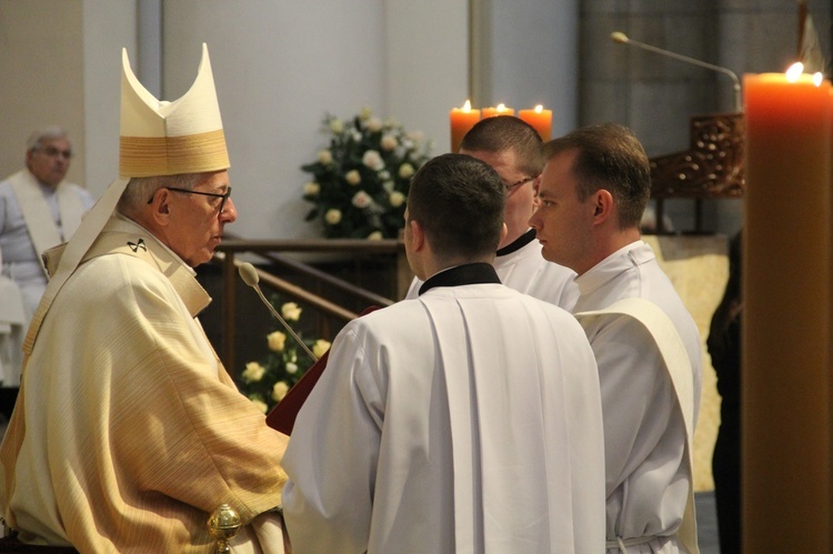 Święcenia kapłańskie w Katowicach