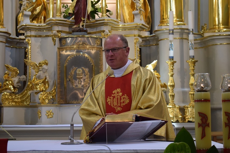 Pielgrzymka sióstr zakonnych oraz dziewic konsekrowanych.
