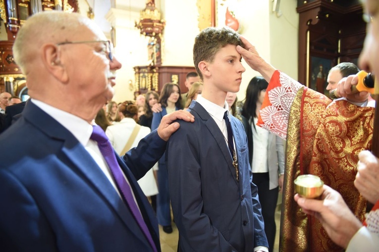 Bierzmowanie u św. Elżbiety w Starym Sączu