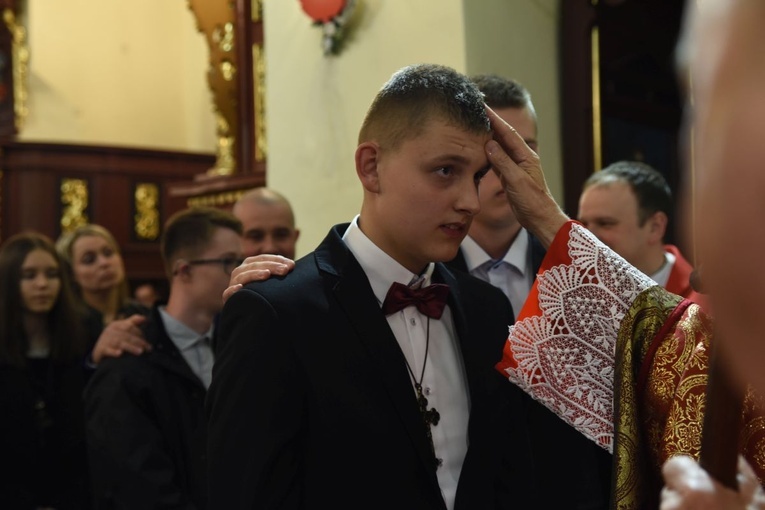 Bierzmowanie u św. Elżbiety w Starym Sączu