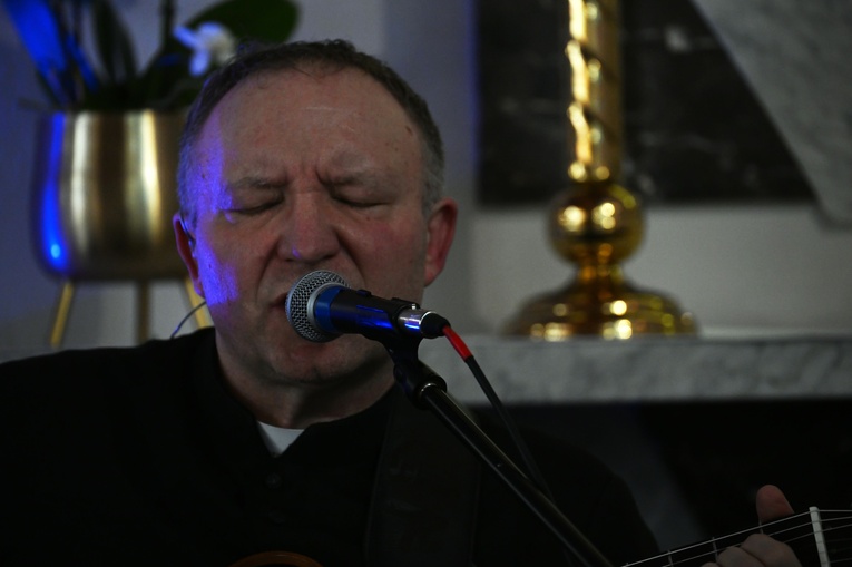 Spektakl muzyczny w Ustroniu Morskim