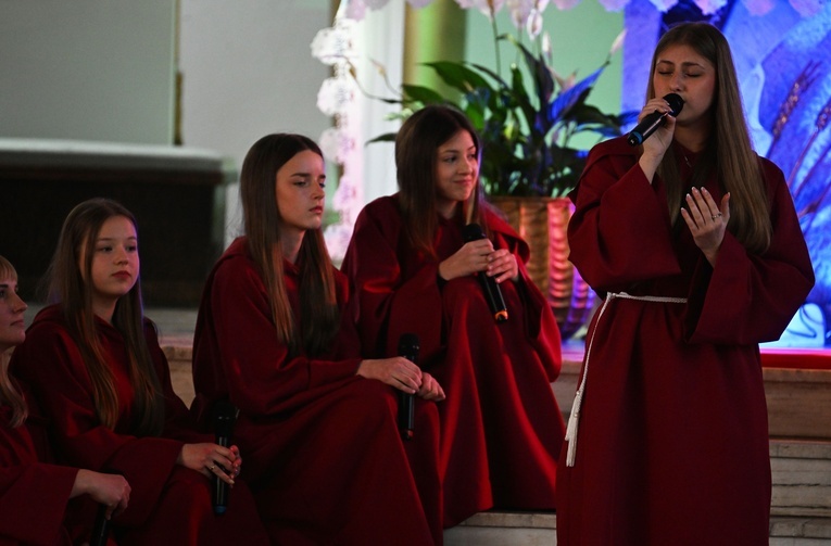 Spektakl muzyczny w Ustroniu Morskim