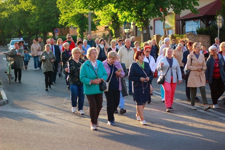 Rzepin ponownie zawierzony Maryi