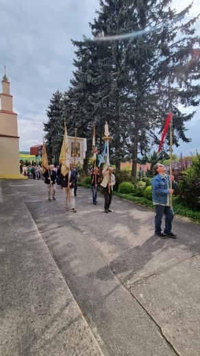 Z Maryją i dla Maryi