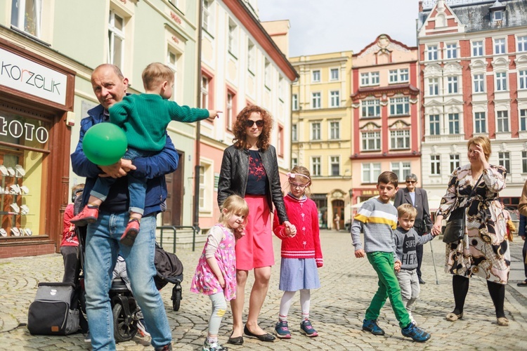 Misja na placach w Świdnicy