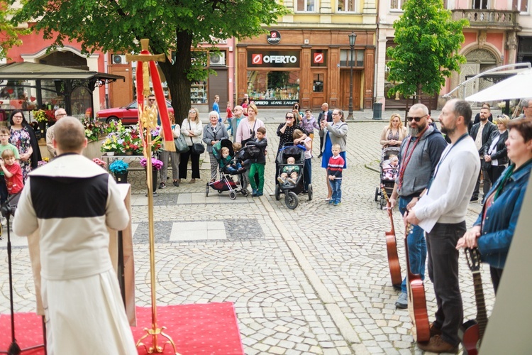 Misja na placach w Świdnicy