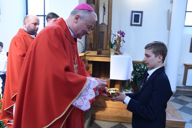 Bierzmowanie niesłyszących i słabosłyszących