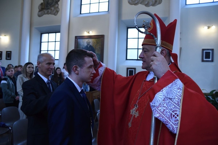 Bierzmowanie niesłyszących i słabosłyszących