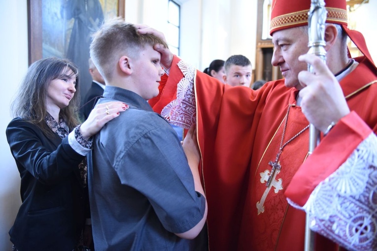 Bierzmowanie niesłyszących i słabosłyszących