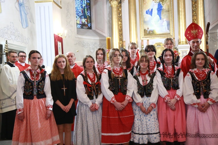 Bierzmowanie w Podegrodziu