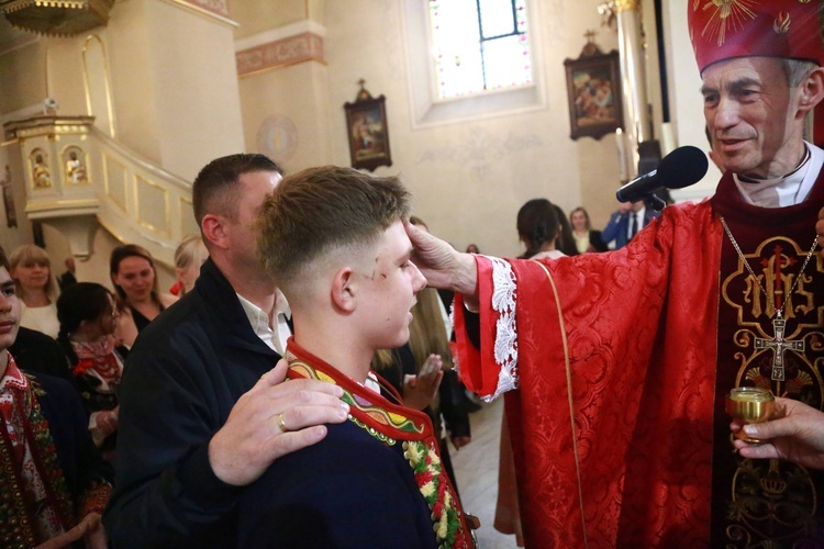 Bierzmowanie w Podegrodziu