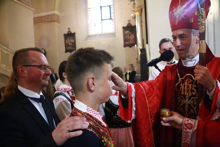 Bierzmowanie w Podegrodziu