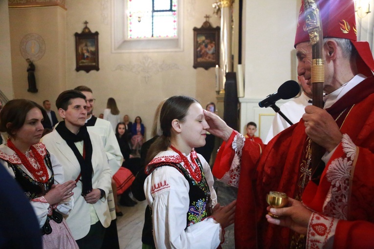 Bierzmowanie w Podegrodziu