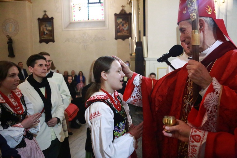 Bierzmowanie w Podegrodziu