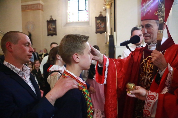 Bierzmowanie w Podegrodziu