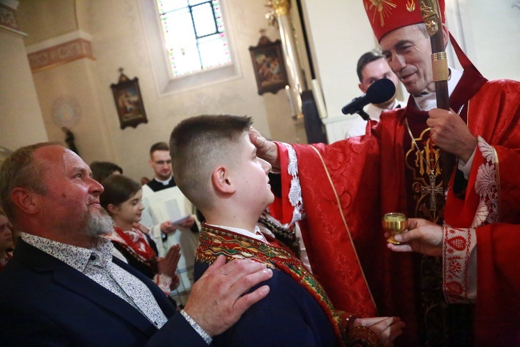 Bierzmowanie w Podegrodziu