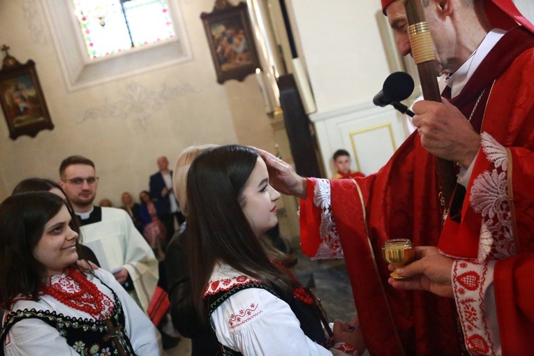 Bierzmowanie w Podegrodziu