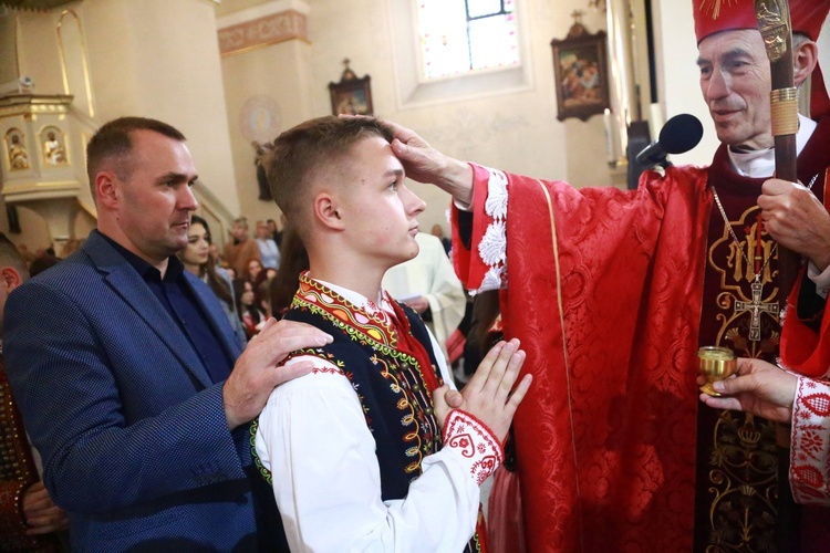 Bierzmowanie w Podegrodziu